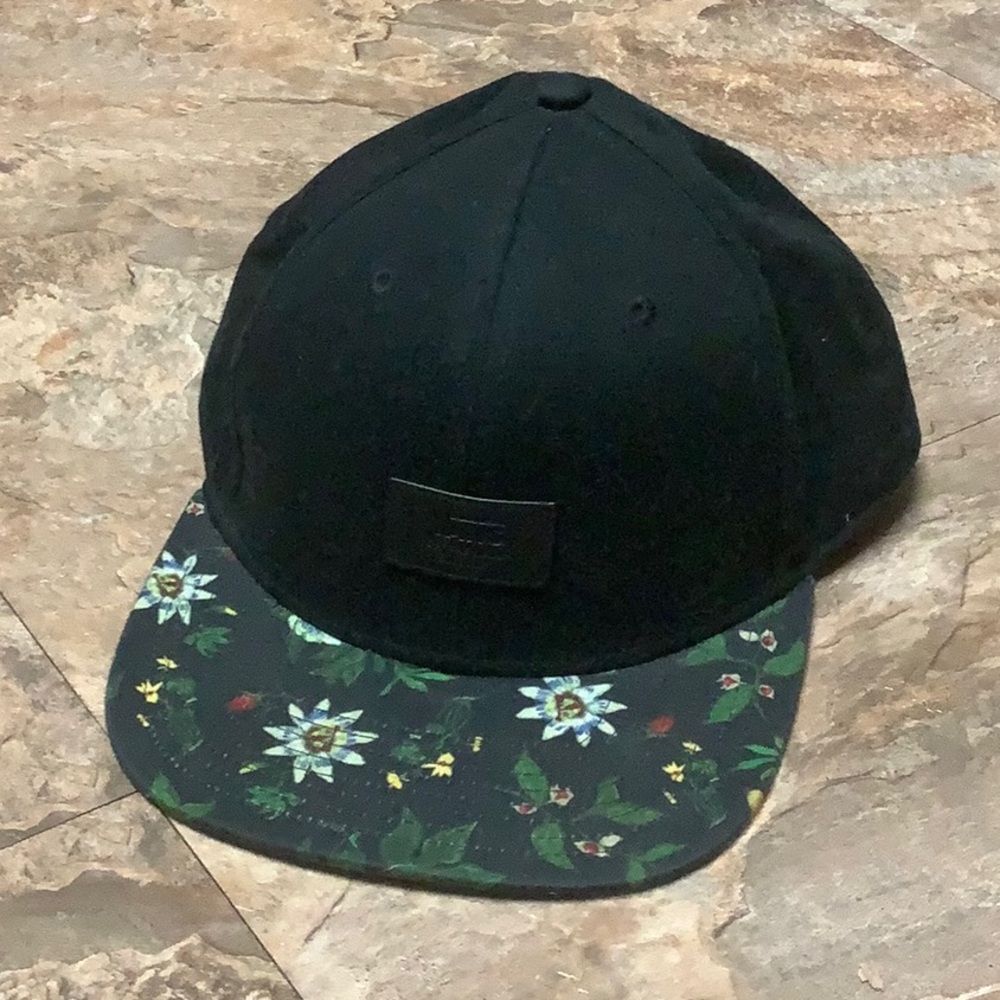Vans black floral brim SnapBack hat